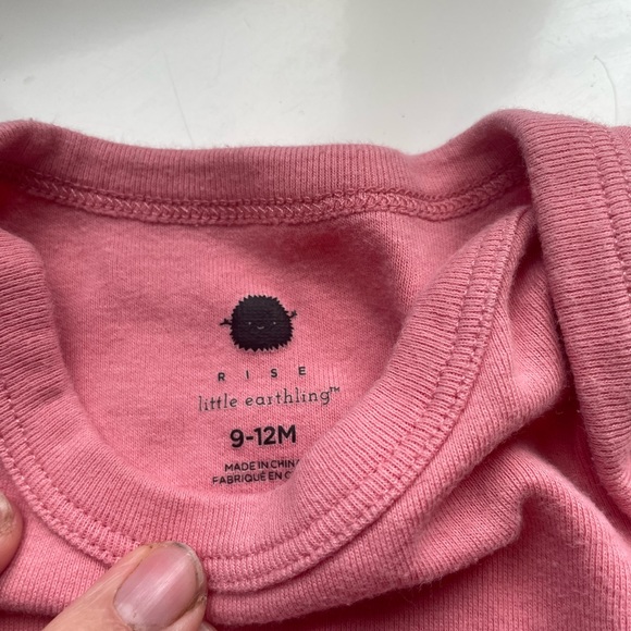 Little Earthlings set of 2 Long Sleeve Onesies - Picture 3 of 3